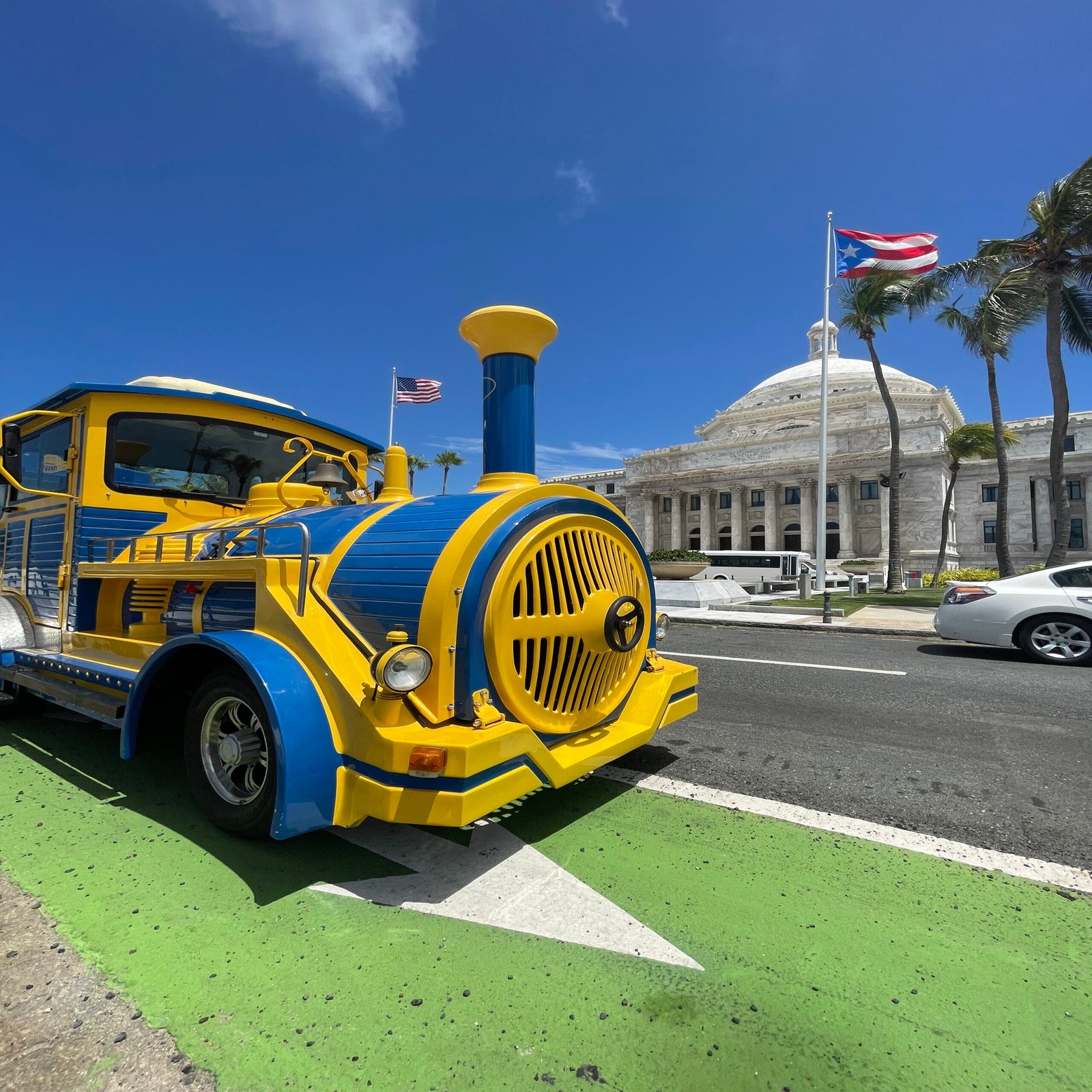 Tour en Trolley por el Capitolio de Puerto Rico en el Viejo San Juan