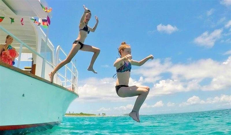 Luxury Catamaran Boat Trip and Snorkeling Tour to Icacos Island Puerto Rico